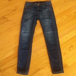 Kensie "Ankle Biter" Skinny Jeans